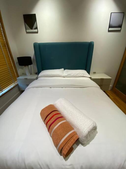 Apartment Grand Living Near Piccadilly Cov11 London